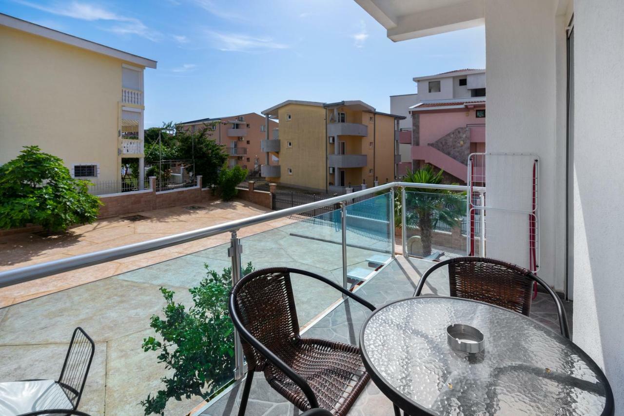 Apartments Vila A1 دوبرا فوفا المظهر الخارجي الصورة